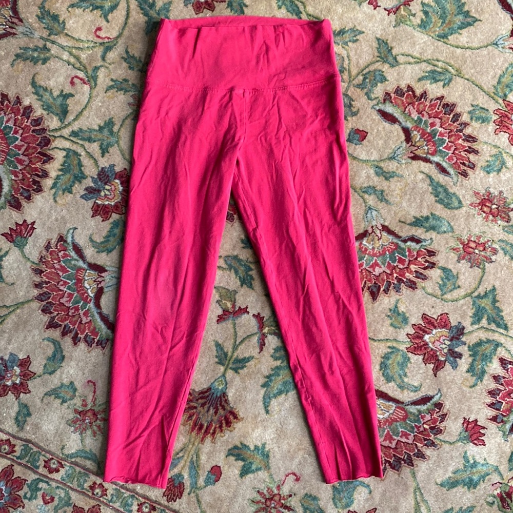 TNA leggings